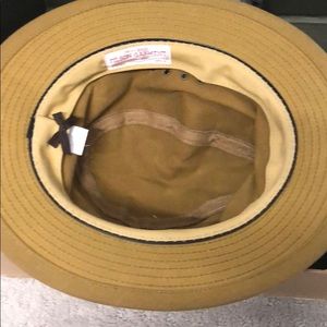 Filson Packer Hat size XXL still in box.